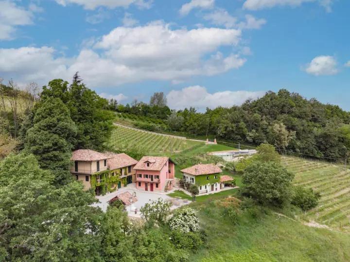 Tenuta Miranda Cassinasco Zewnętrze zdjęcie